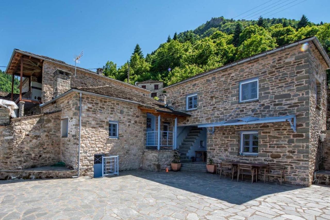 Minodora'S Guesthouse Dikoryfo Exterior foto